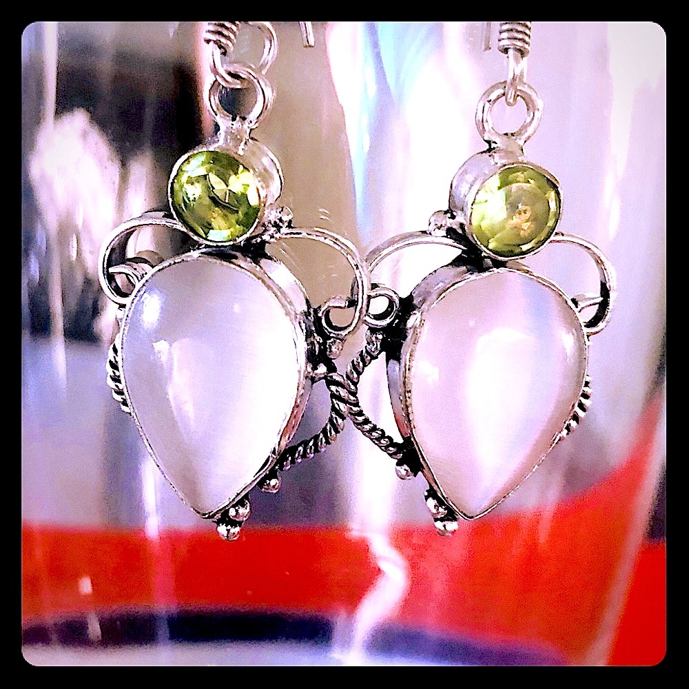 Sterling Silver White Cat’s Eye & Stained Glass